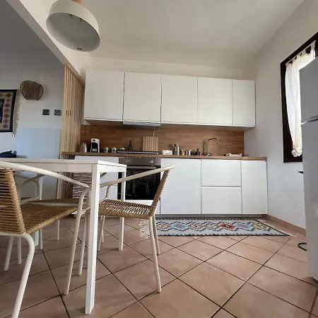 Casa Viola Two-room With A Sea View 度假居